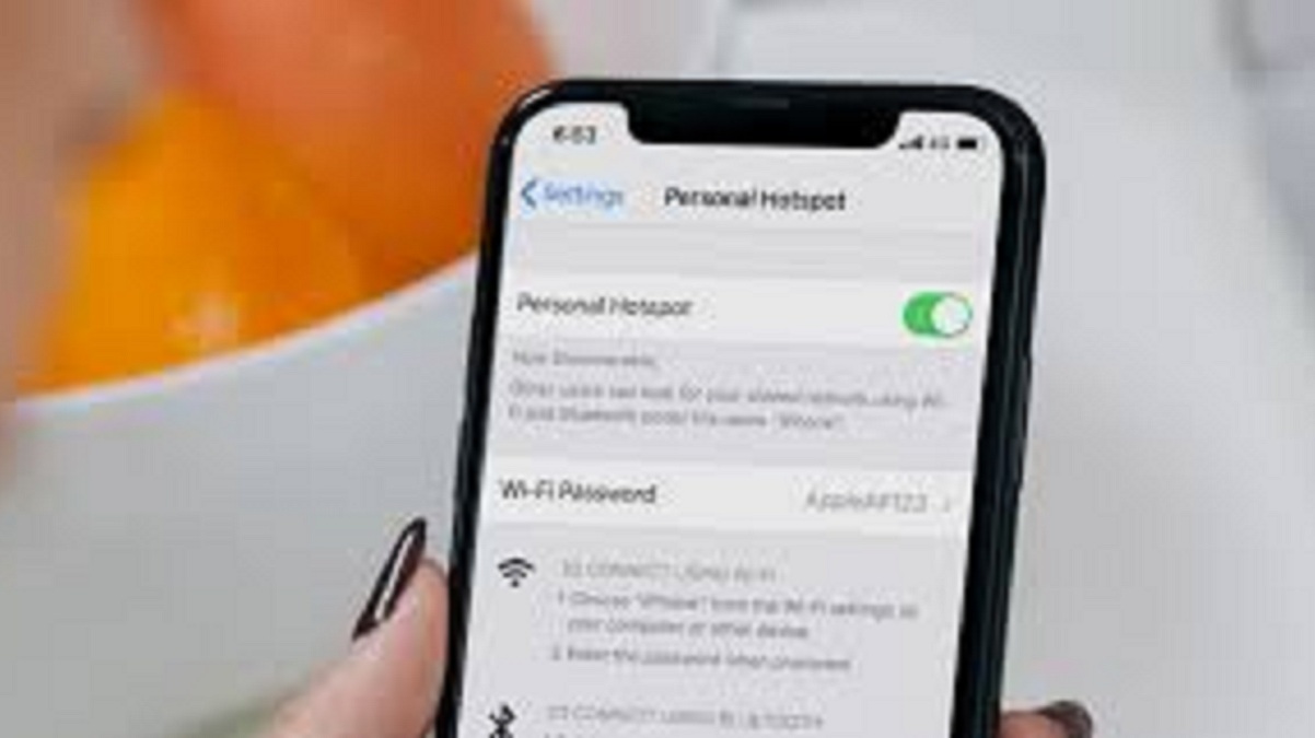 Cara menyalakan personal hotspot di iPhone.