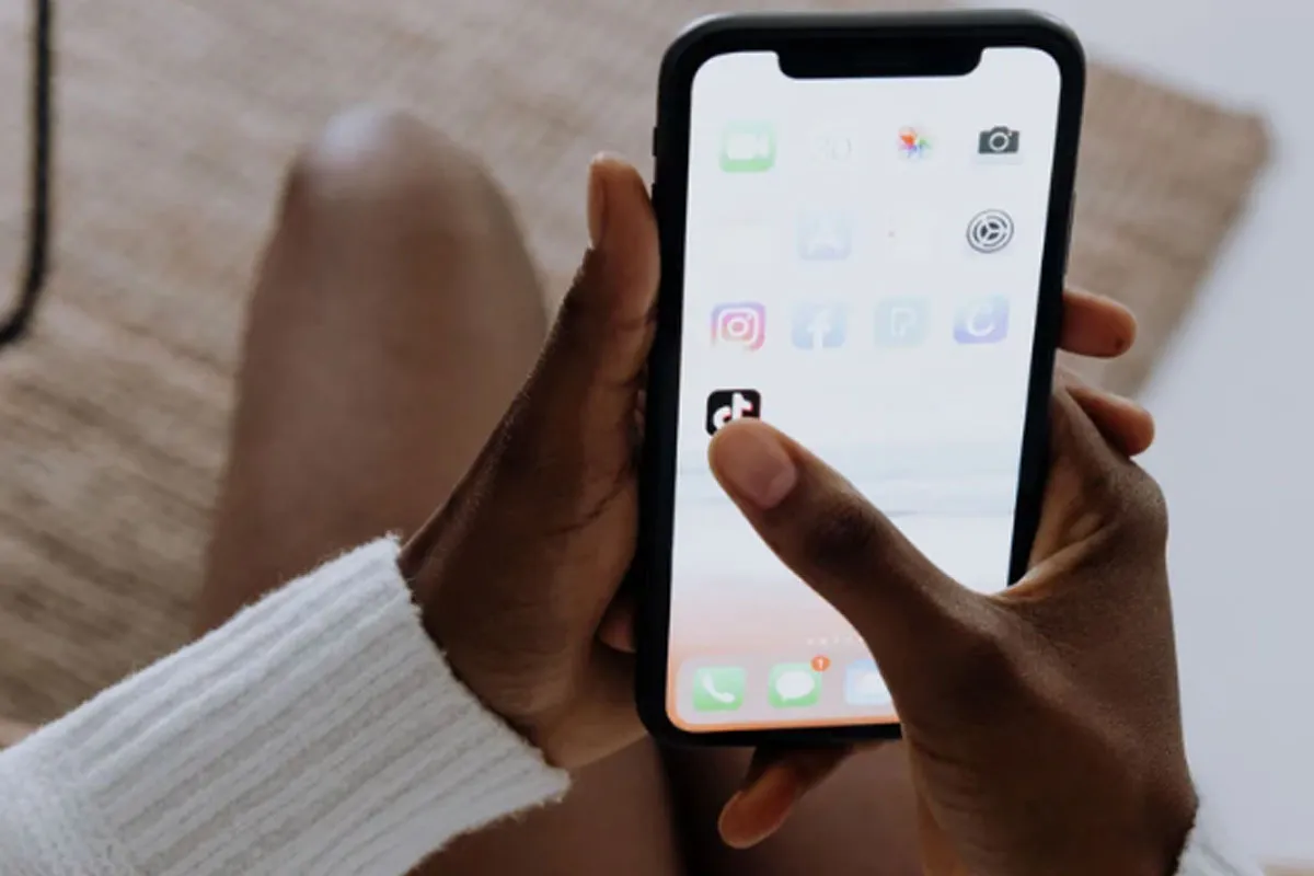 cara memblokir orang di TikTok