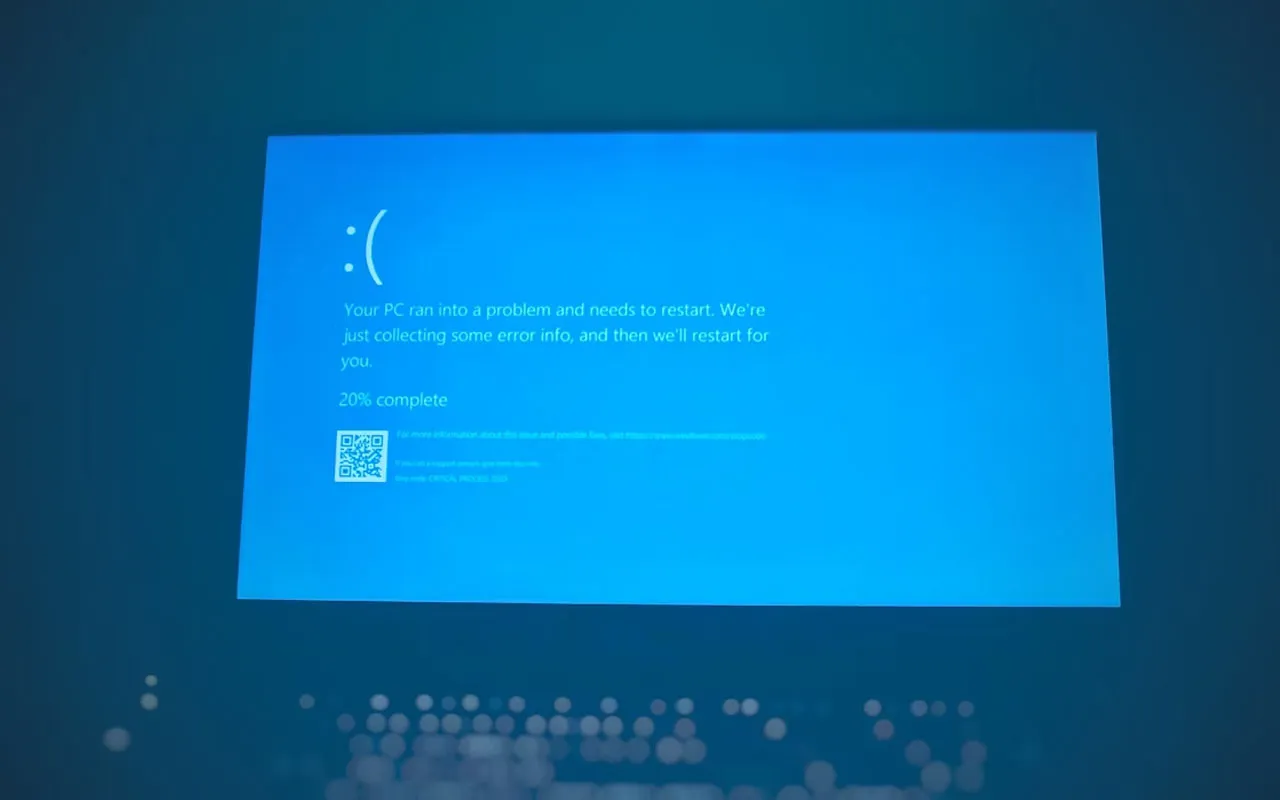 cara memperbaiki laptop blue screen
